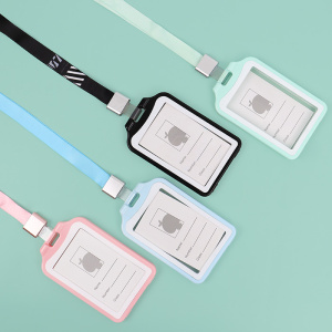 Бейдж на ленте вертикальный