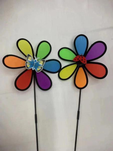 Вертушка в ассорт. в пак. (русс. уп.) в кор.2*150шт