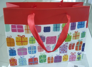 Пакет подарочный 270*200*110