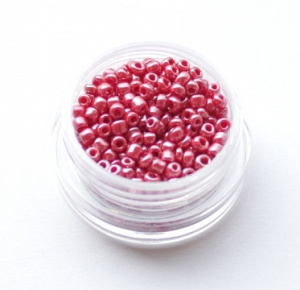 Бисер тем-розов р-р 12/0 (7гр)